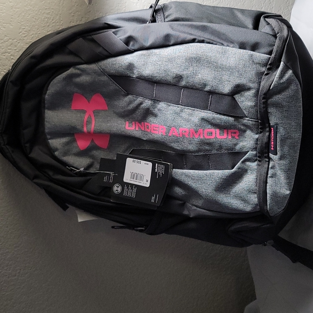 UNDER ARMOUR BACKPACK!